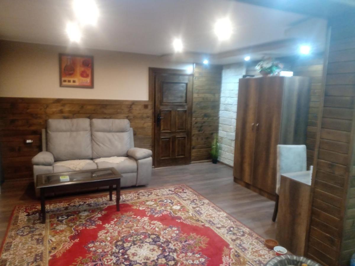 Кръчмъ При Байката Hotel Ribarica Bagian luar foto